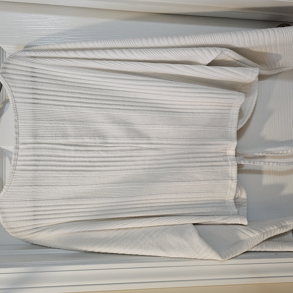 Chiquease Plus Dolman Sleeve Drawstring Ruched Front Tee - Picture 6 of 8
